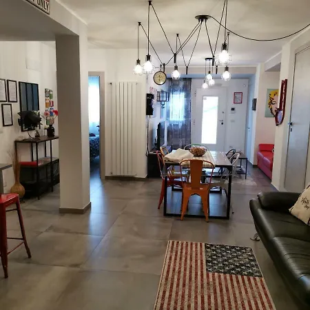 Apartmán The Black Dog House Valenzano